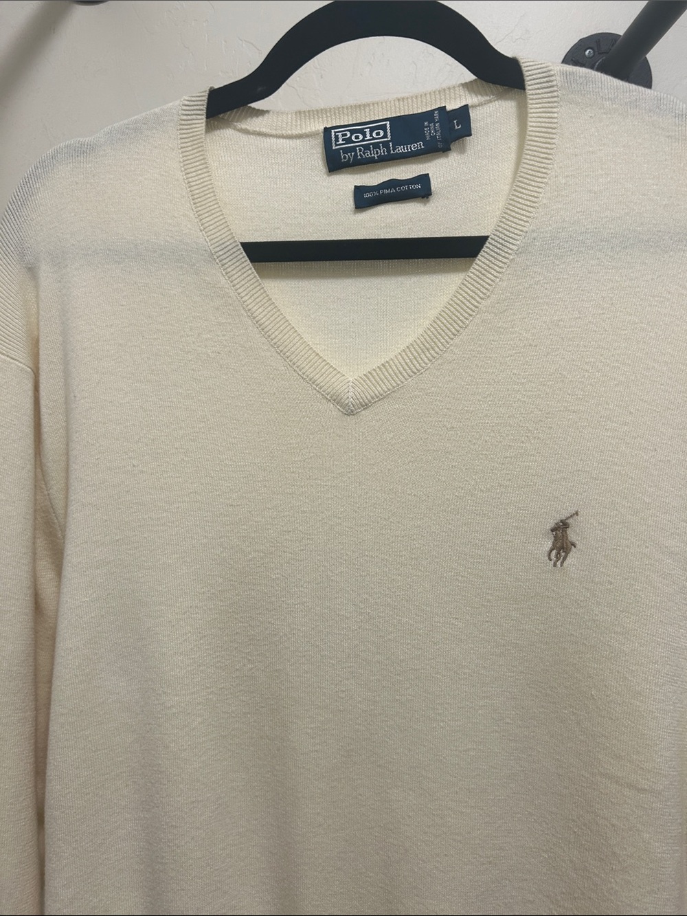 Cotton by Ralph Lauren Men's V-Neck Sweater in Light Cream with Embroidered Pony